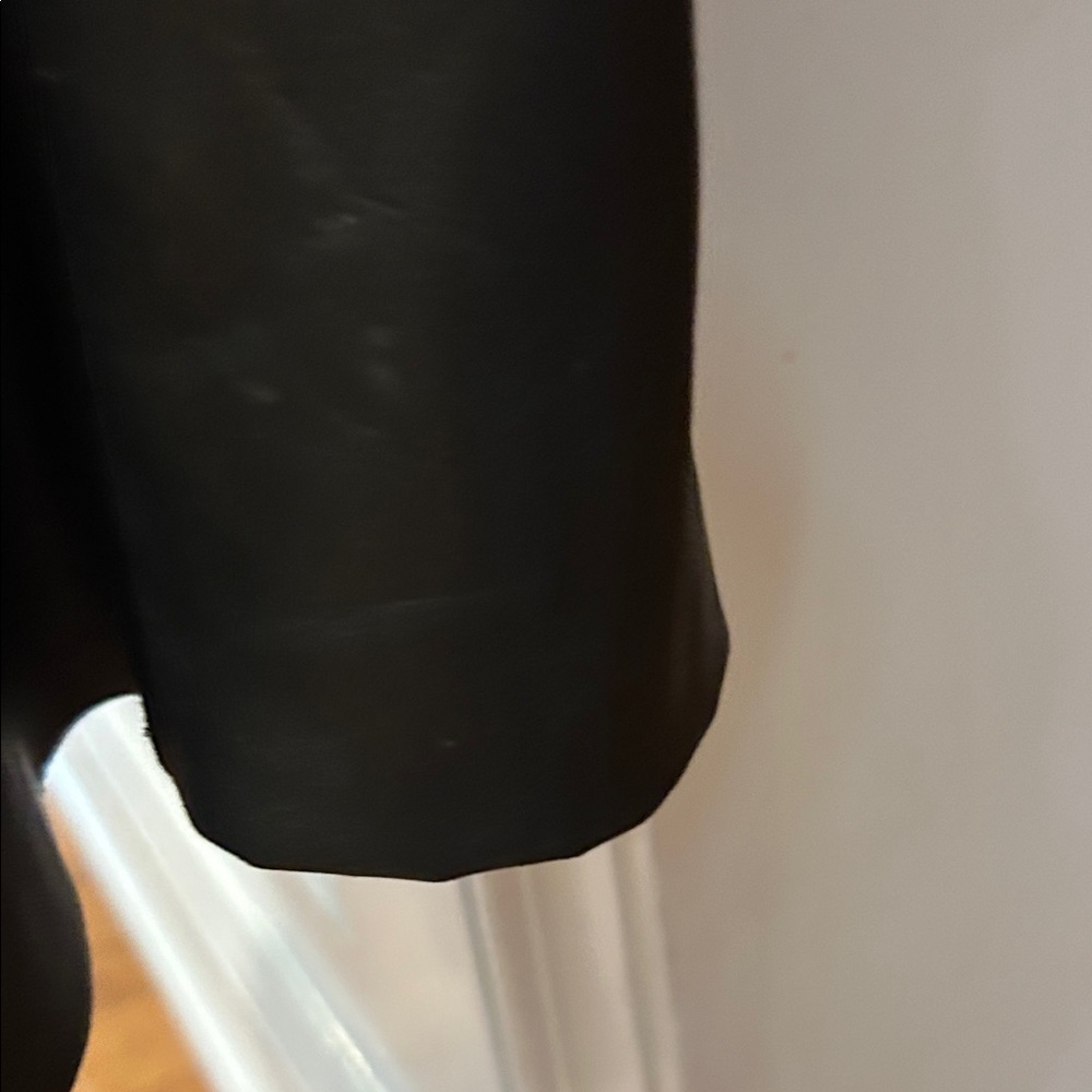 Women's Black Textured leather Blazer - Picture 5 of 6